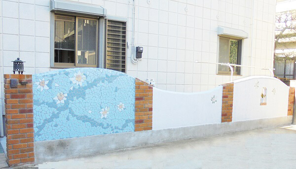 スペイン風外構にお庭と外壁をリフォーム　千葉県船橋市
